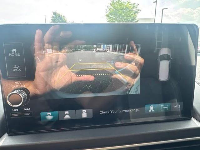 2023 Honda Pilot Touring - Photo 18