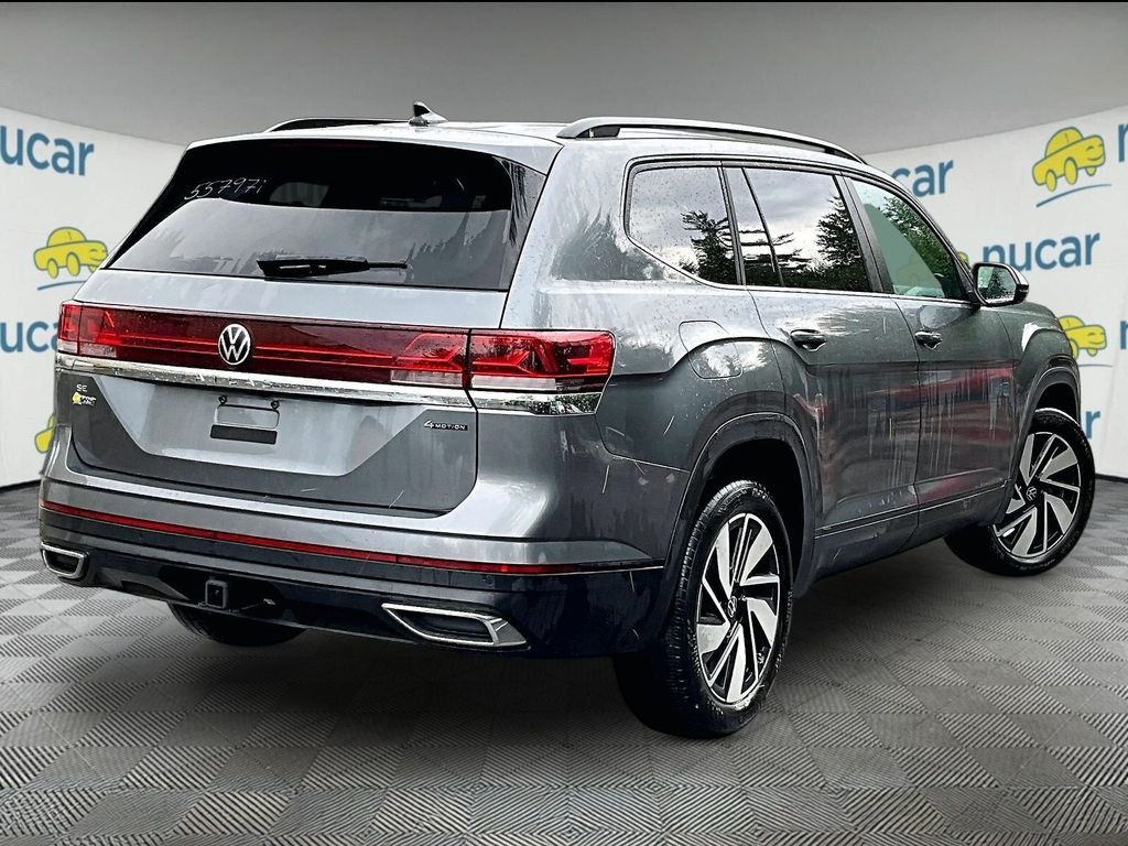 Used 2024 White Volkswagen 2.0T SE w/Technology image 6