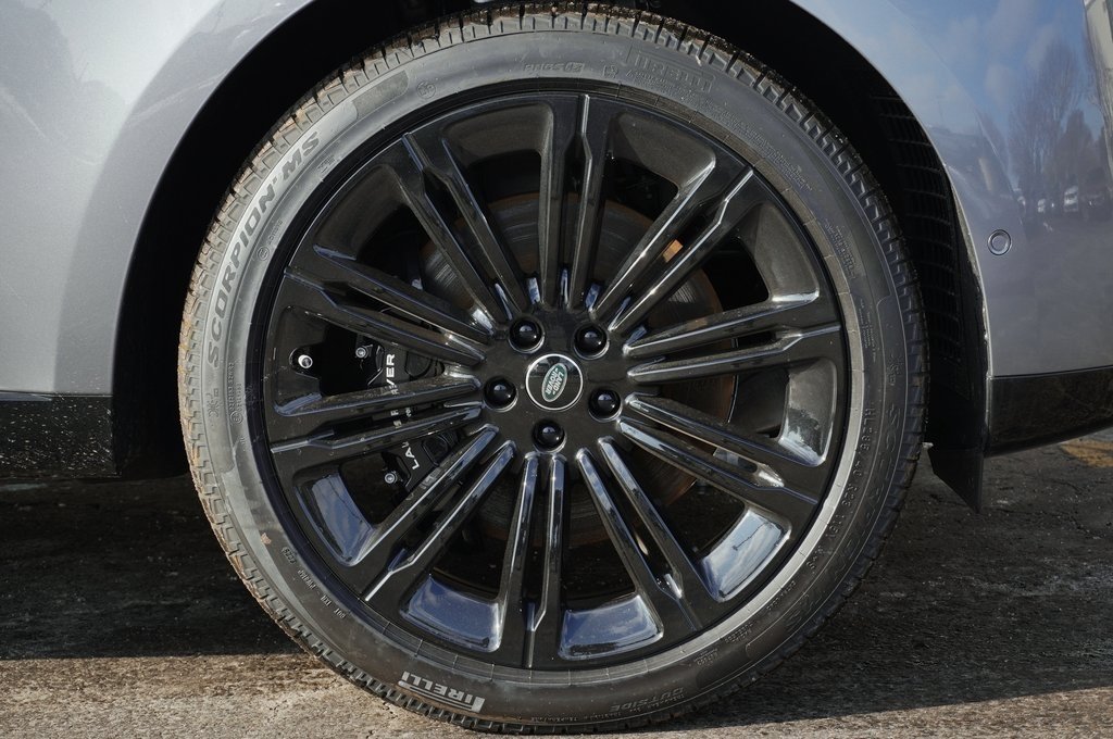 2025 LAND ROVER RANGE ROVER - Image 8