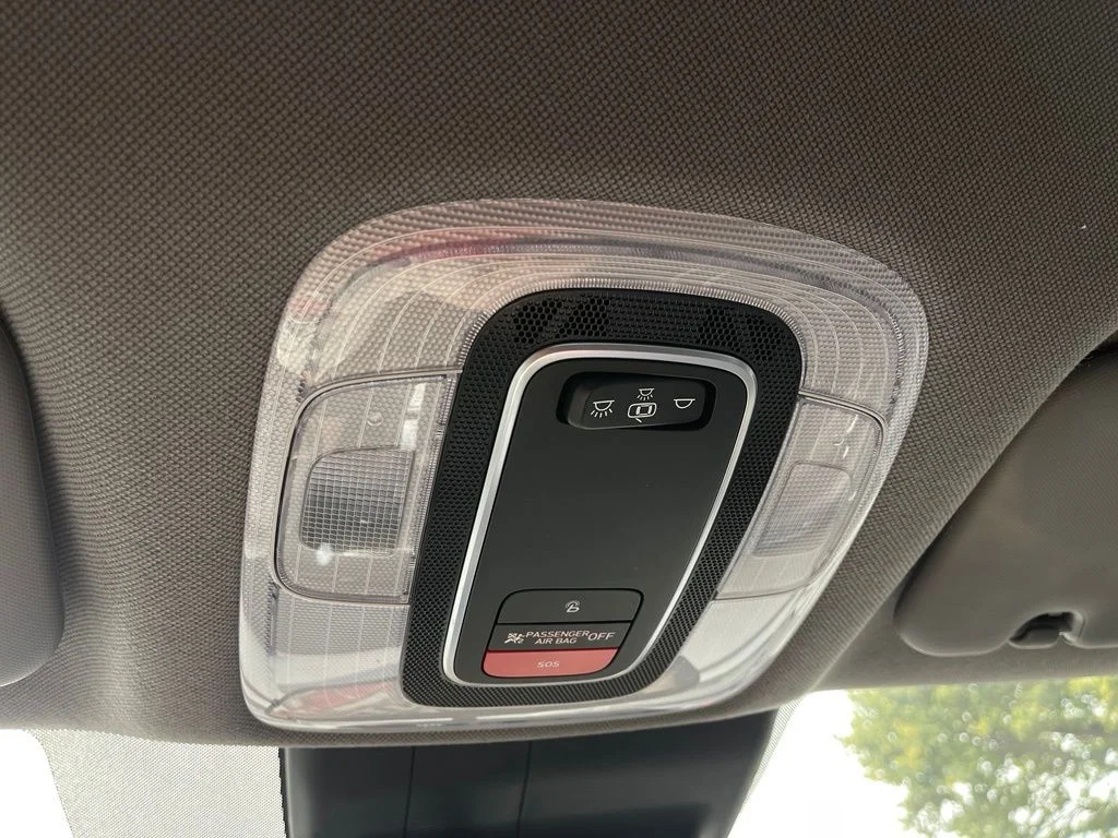 Used 2023 Phantom Black Hyundai SEL image 16