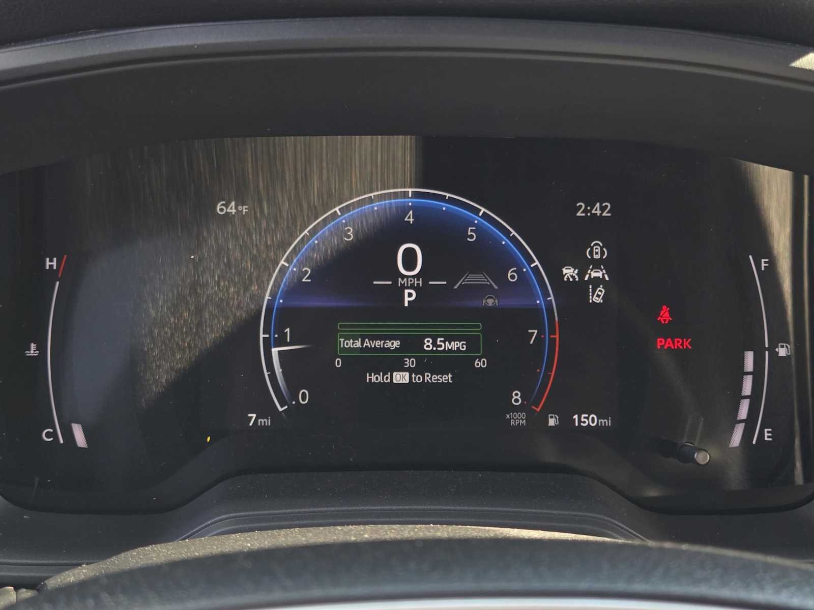 2026 Toyota Corolla Cross LE - Photo 24
