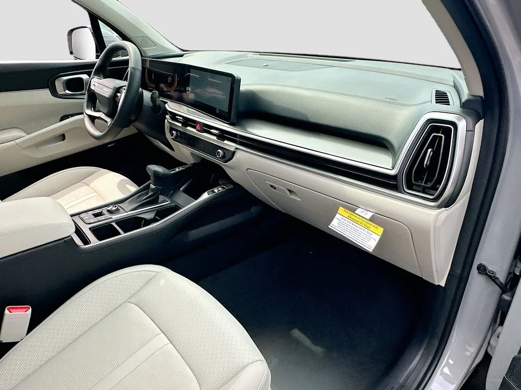 New 2026 Wolf Gray Kia EX image 31