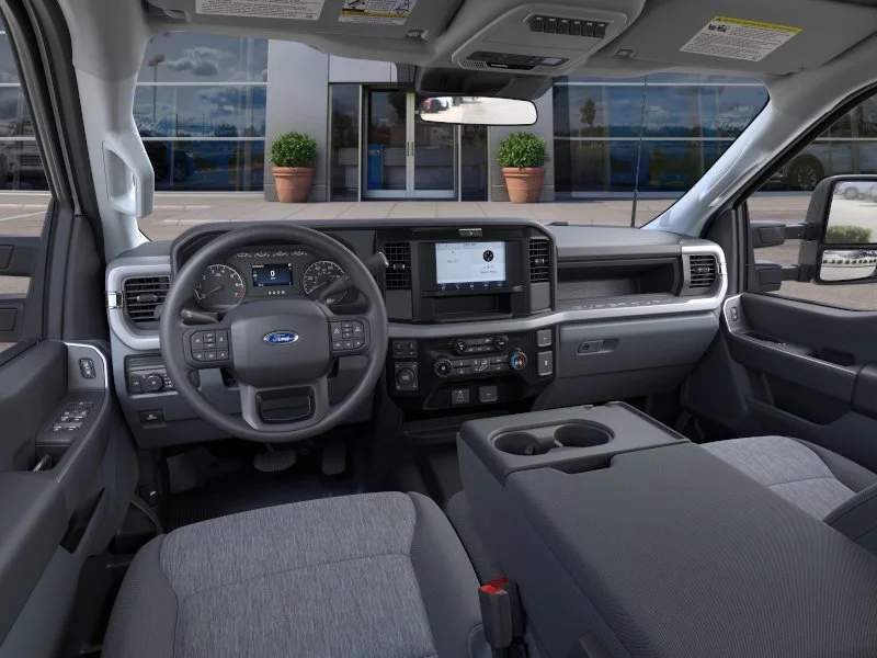 New 2026 Oxford White Ford XL image 9