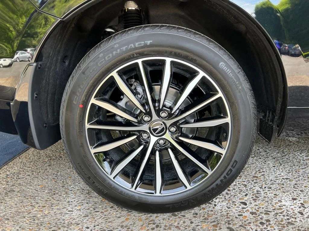 New 2026 Majestic Black Pearl Acura SH-AWD with Advance Package image 9