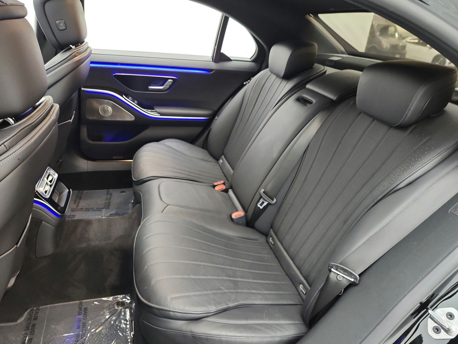 Certified Used 2022 Black Mercedes-Benz S 580 4MATIC® Sedan image 16