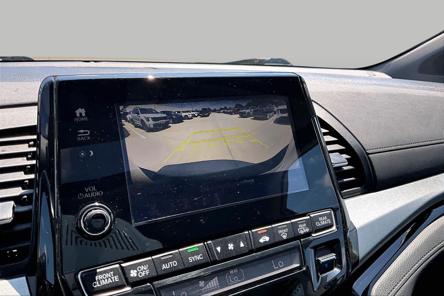 Used 2022 Modern Steel Metallic Honda Touring image 26