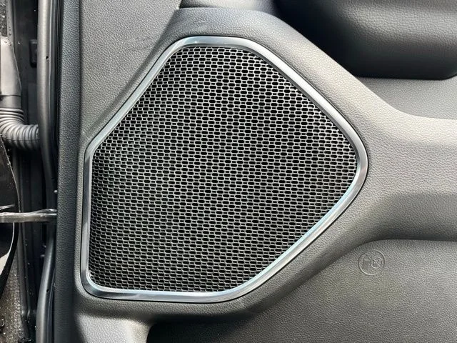 2026 RAM 1500 Laramie - Photo 24