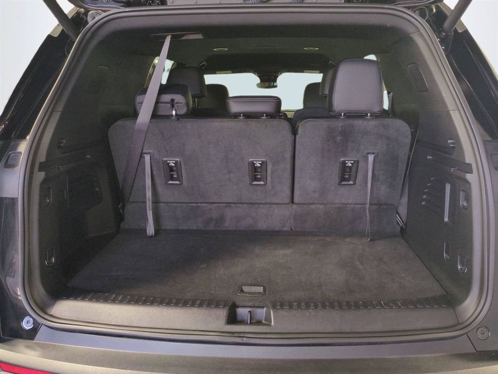 2026 Chevrolet Traverse LT - Photo 14