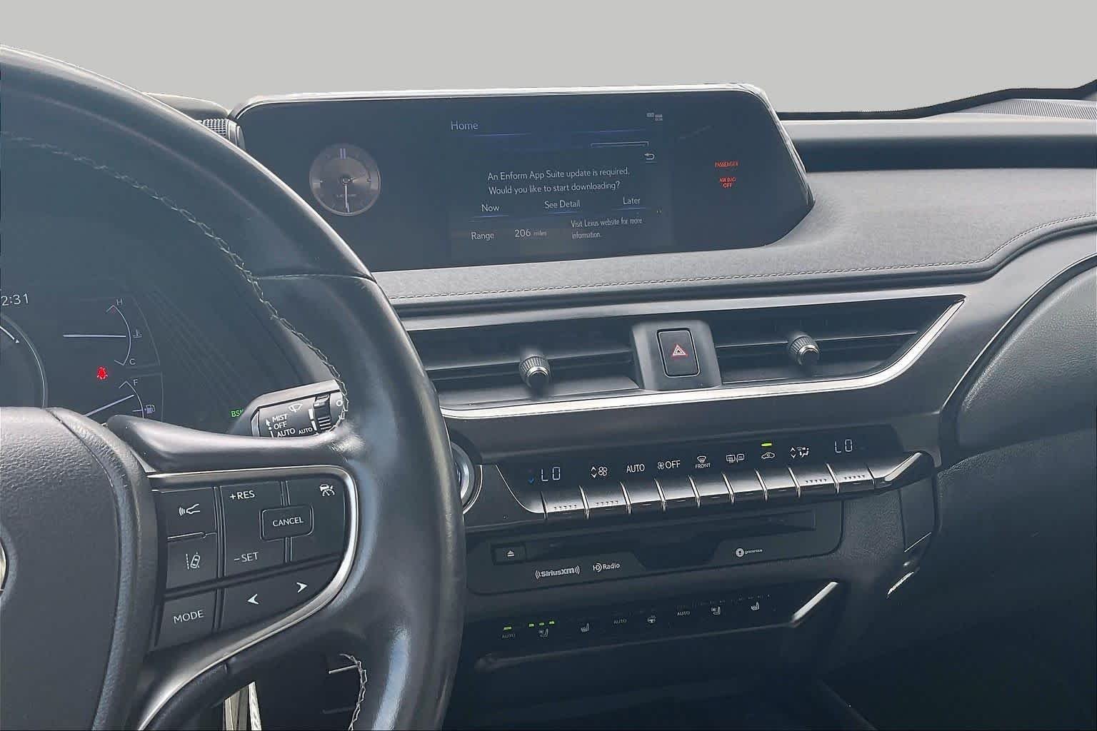 Used 2019 Eminent White Pearl Lexus  image 7