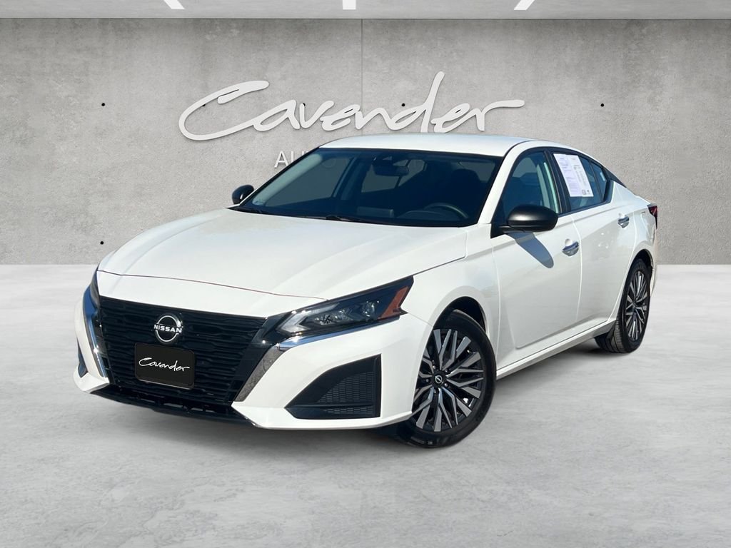 2025 Nissan Altima SV