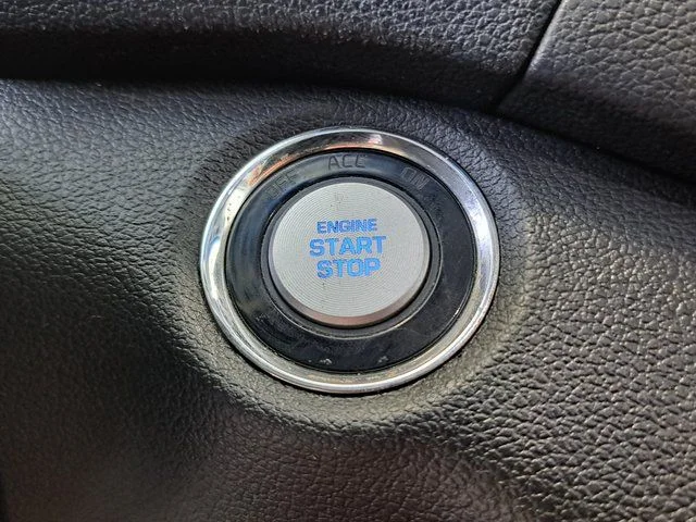 Used 2018 Silver Hyundai Limited image 14