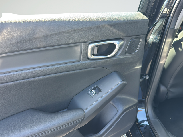 Used 2024 Black Acura  image 32