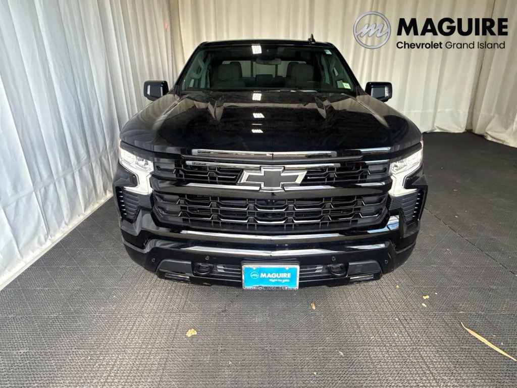 New 2026 Black Chevrolet RST image 30