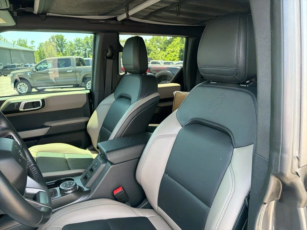 Used 2022 Gray Ford Wildtrak image 19