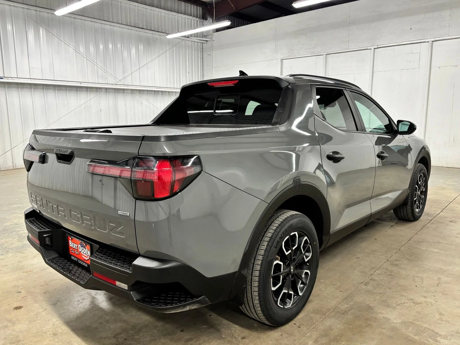 Certified Used 2023 Gray Hyundai SEL image 7