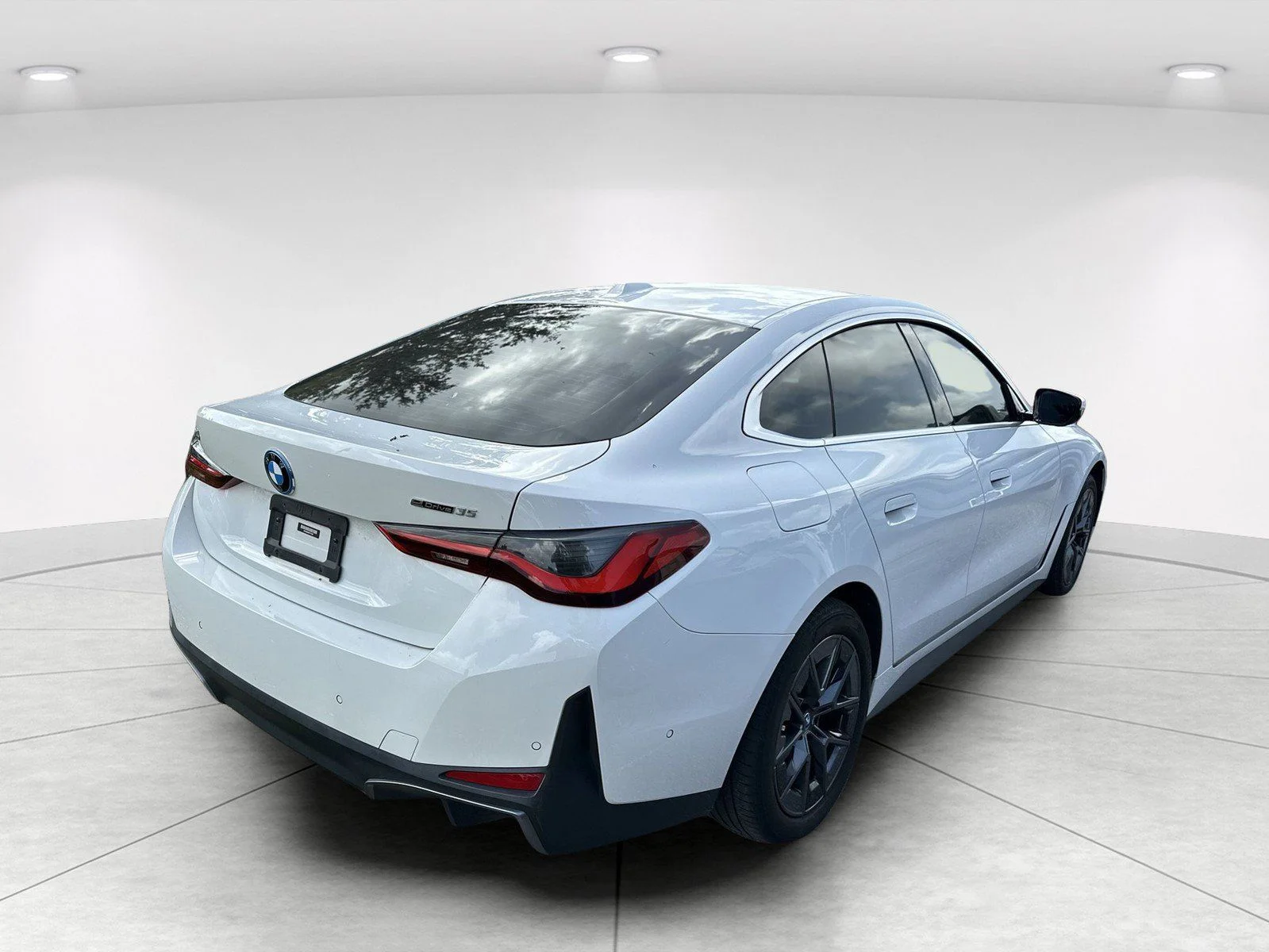 Certified Used 2023 Alpine White BMW eDrive35 image 7