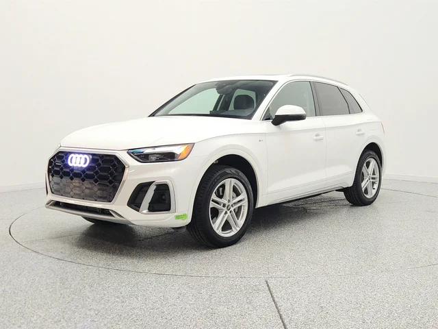 2023 Audi Q5 S line Premium Plus 55 TFSI e quattro