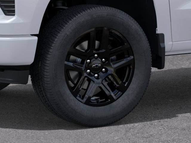 New 2026 Summit White Chevrolet RST image 10