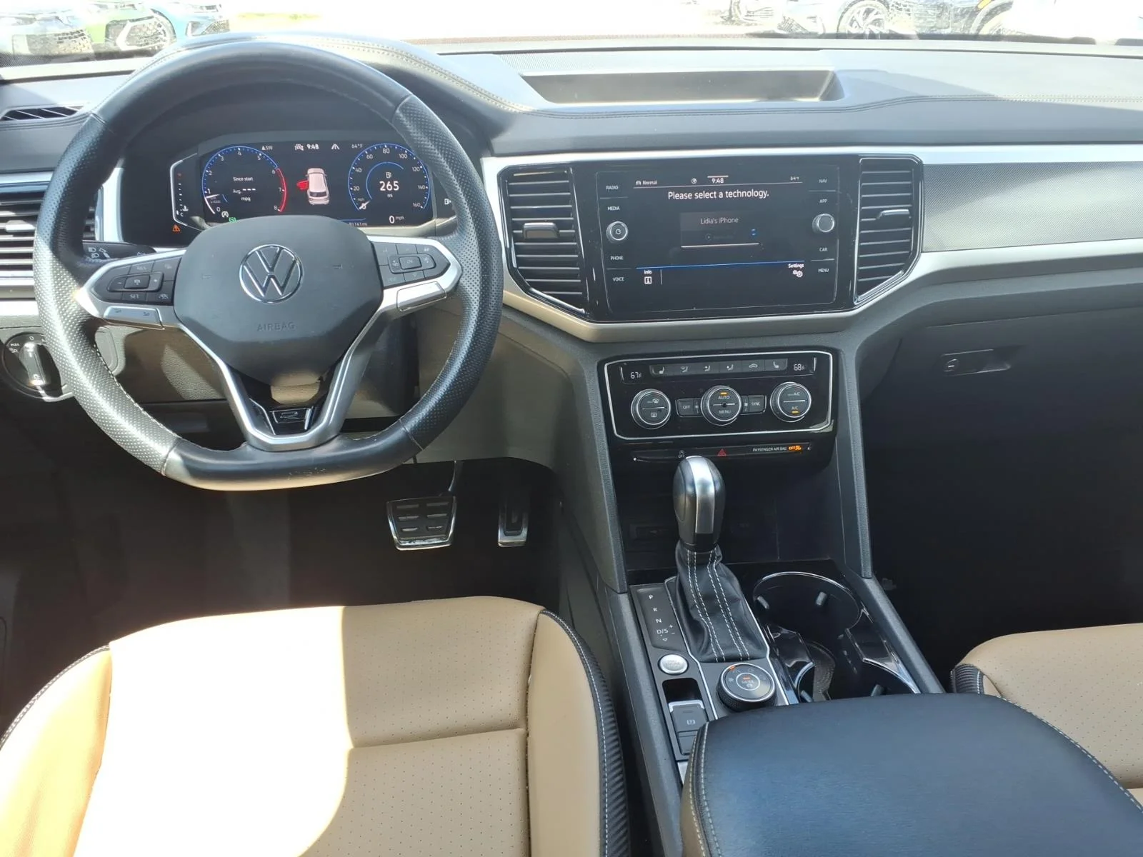 Used 2021 Black Volkswagen 3.6L V6 SEL 4MOTION image 9