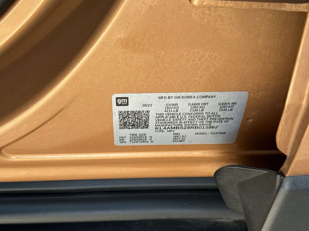Used 2024 Brown Buick Preferred image 33
