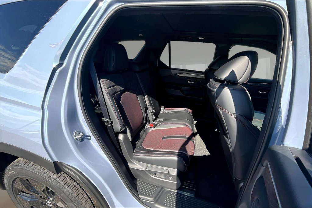 New 2026 Sonic Gray Pearl Honda Black Edition image 9