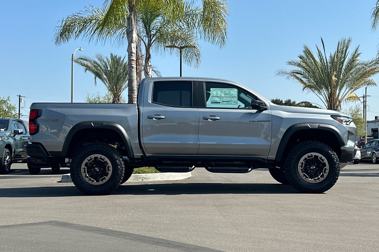 2026 Chevrolet Colorado ZR2 - Photo 3