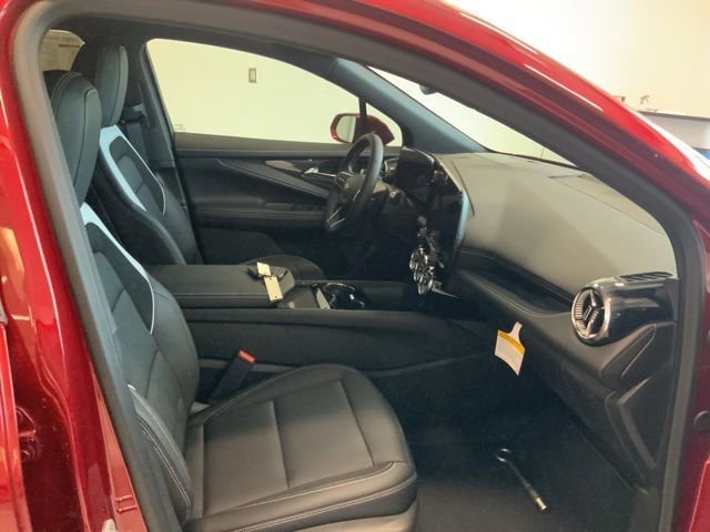 2025 Chevrolet Blazer EV LT - Photo 31