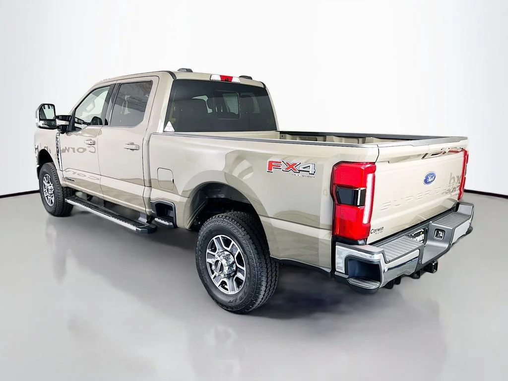 New 2026 Marsh Gray Ford Lariat image 11