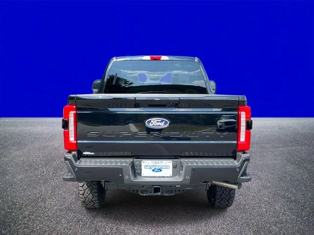 New 2027 Agate Black Metallic Ford F-250® XLT image 4