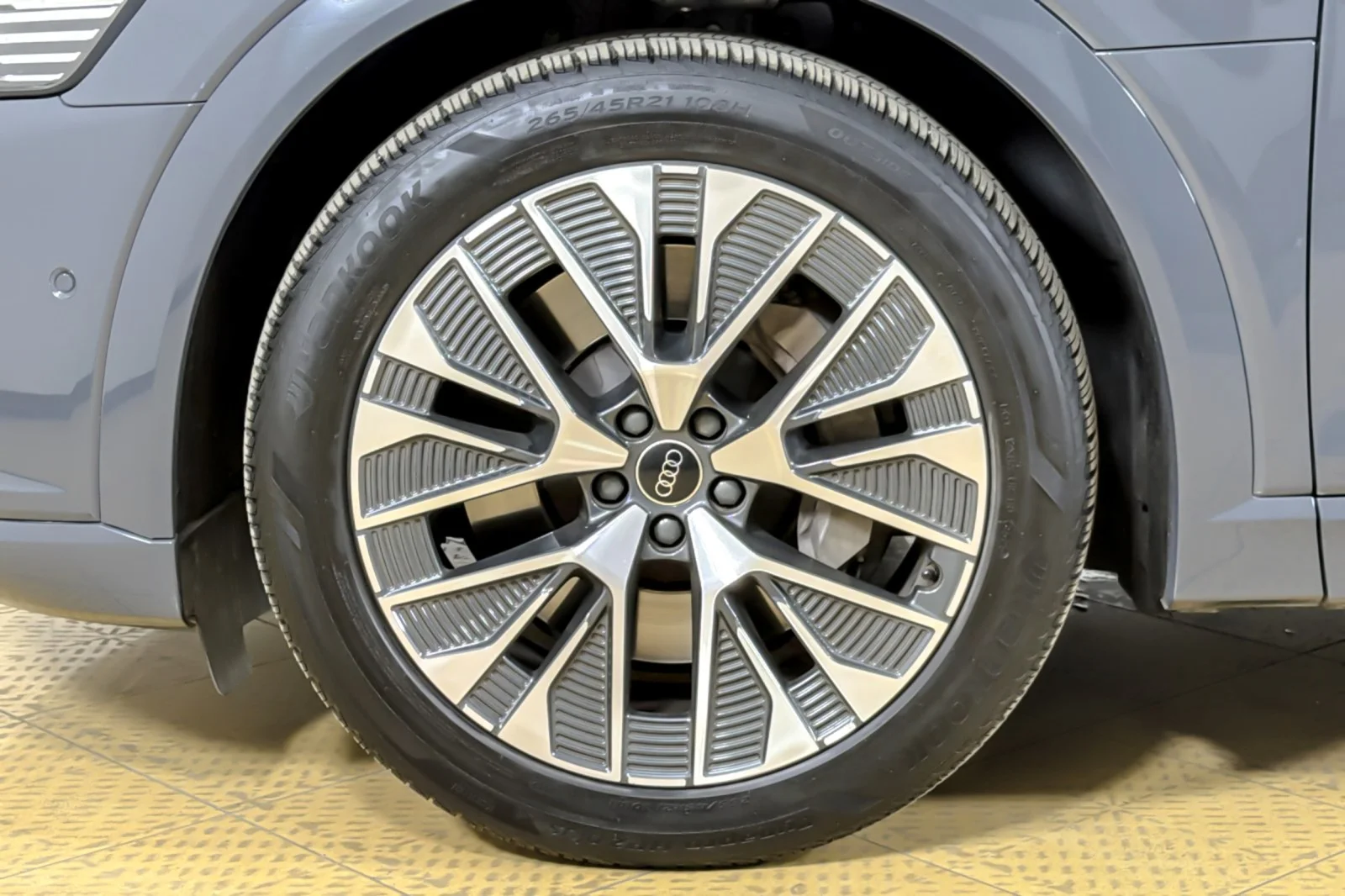 Used 2024 Magnet Gray Audi S line Premium Plus quattro image 24