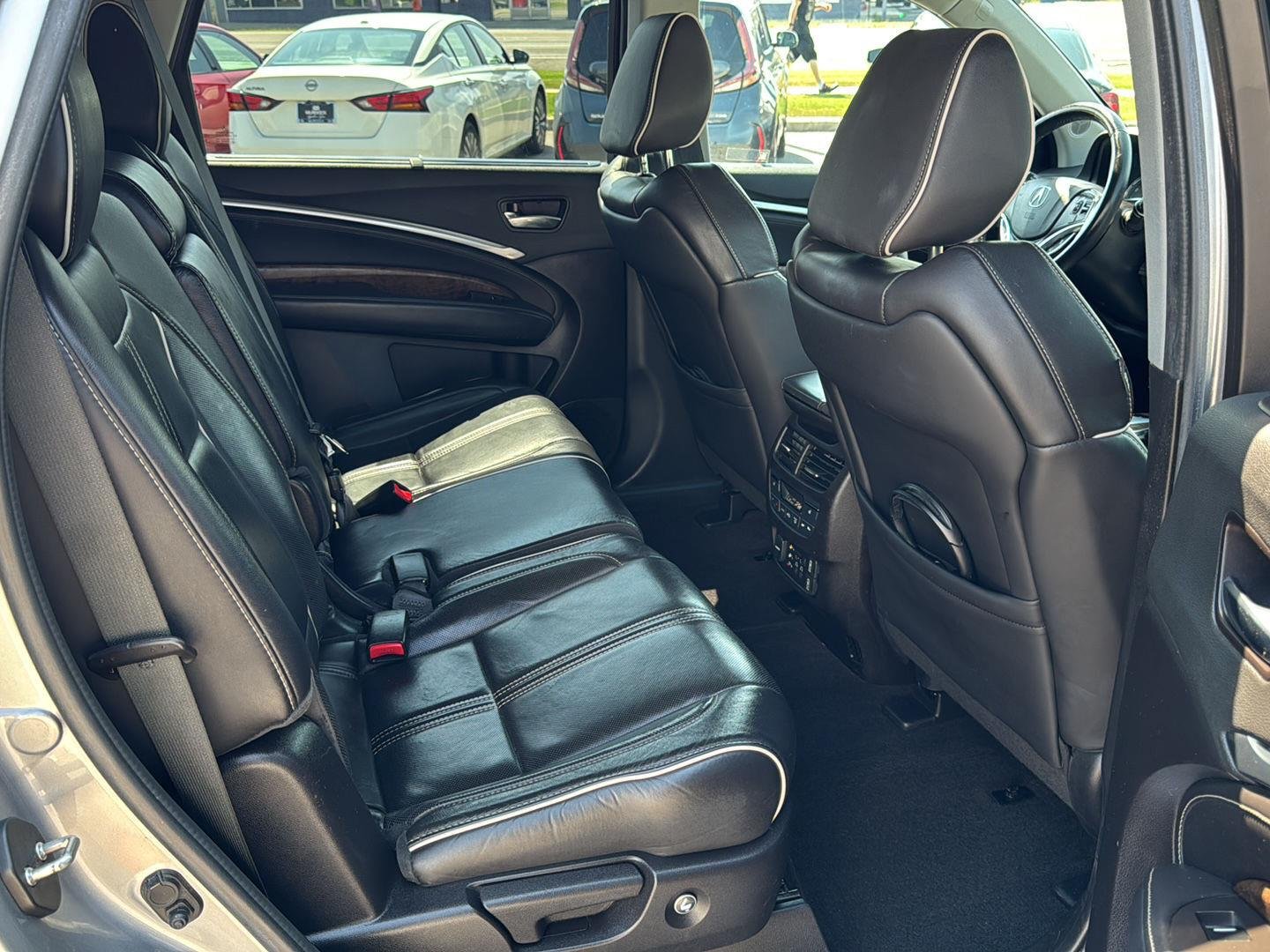 Used 2019 Lunar Silver Metallic Acura w/Advance/Entertainment Pkg image 20