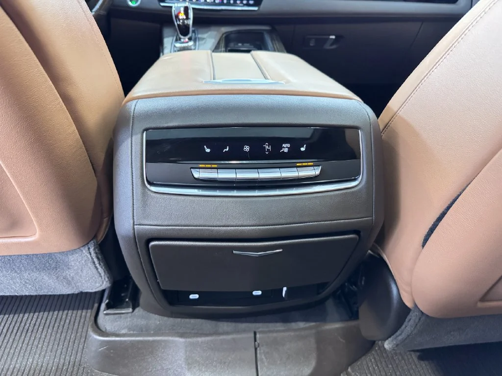 2021 Cadillac Escalade ESV Sport - Photo 31