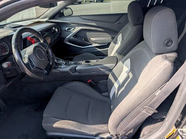 Used 2021 BLACK Chevrolet 1LT image 9