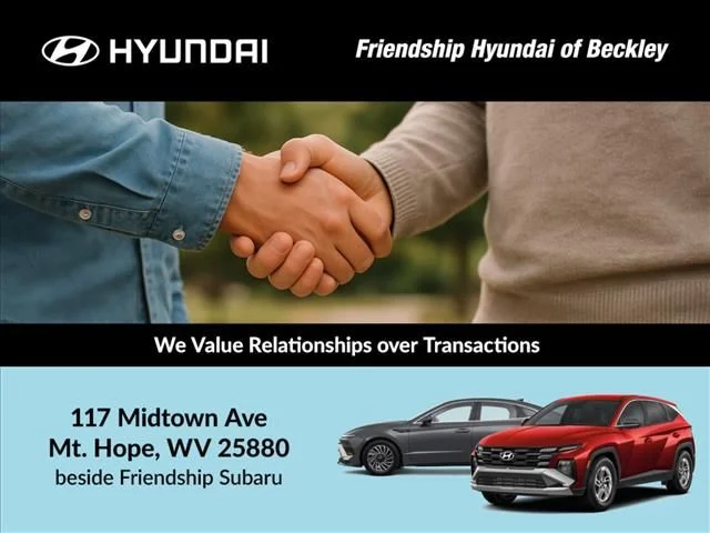 Used 2024 Silver Hyundai SEL image 7