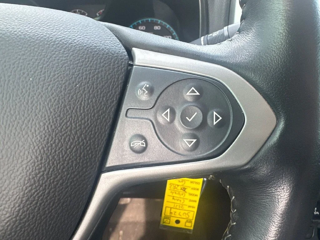 Used 2021 Gray Chevrolet ZR2 image 18