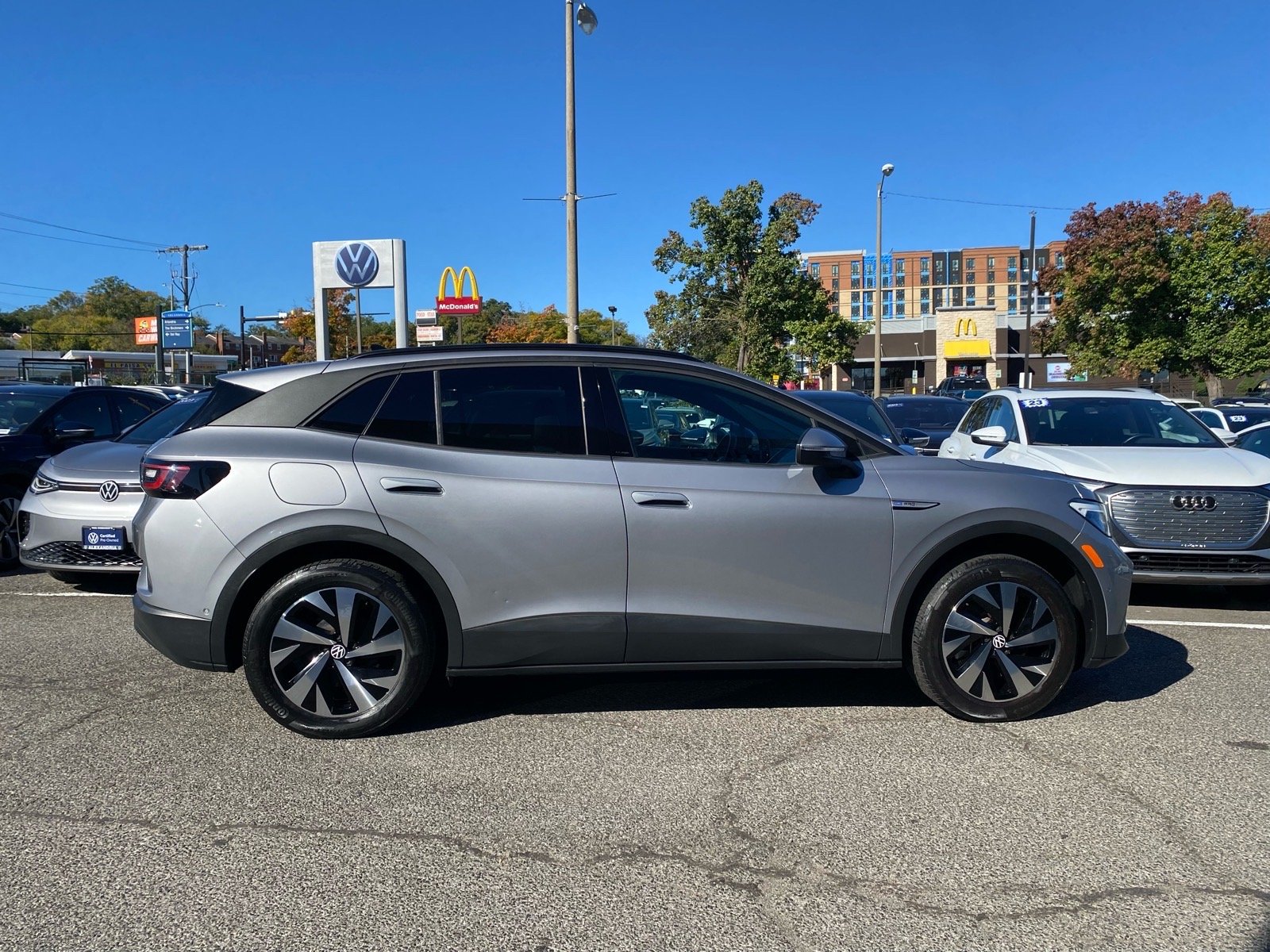 Certified 2023 Volkswagen ID.4 PRO with VIN 1V2DNPE81PC031761 for sale in Alexandria, VA