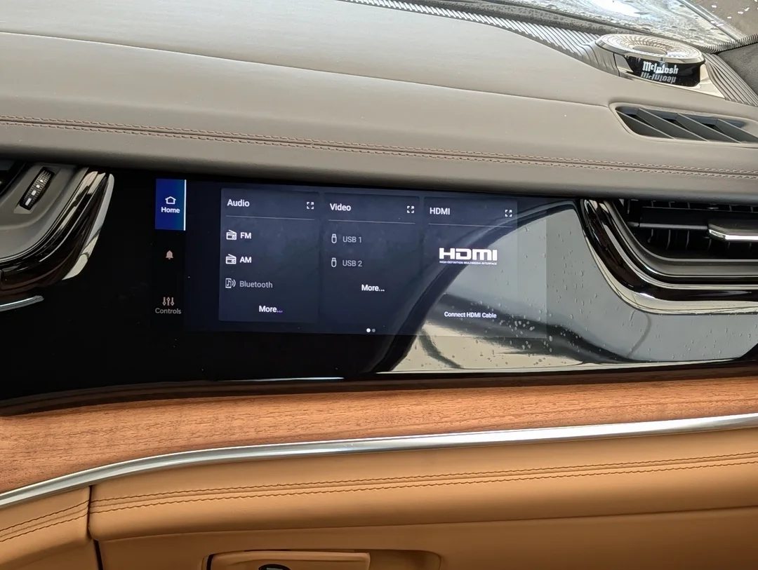 New 2026 Black Jeep Summit - - 4x4 - Advanced ProTech Group IV - Palermo Leather Seats - Head-Up Display & More! image 29
