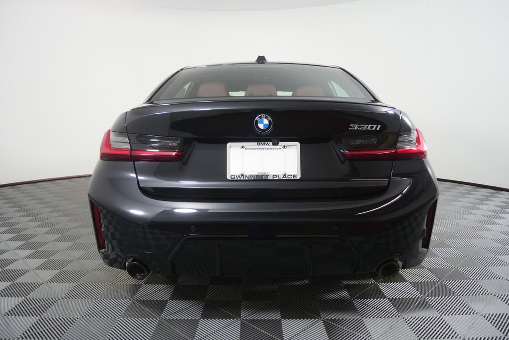 New 2026 Black Sapphire Metallic BMW 330i image 4