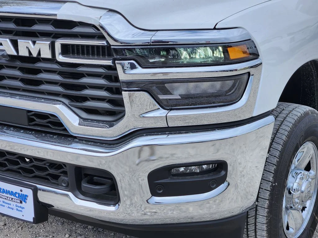 Used 2026 White Ram Tradesman image 5