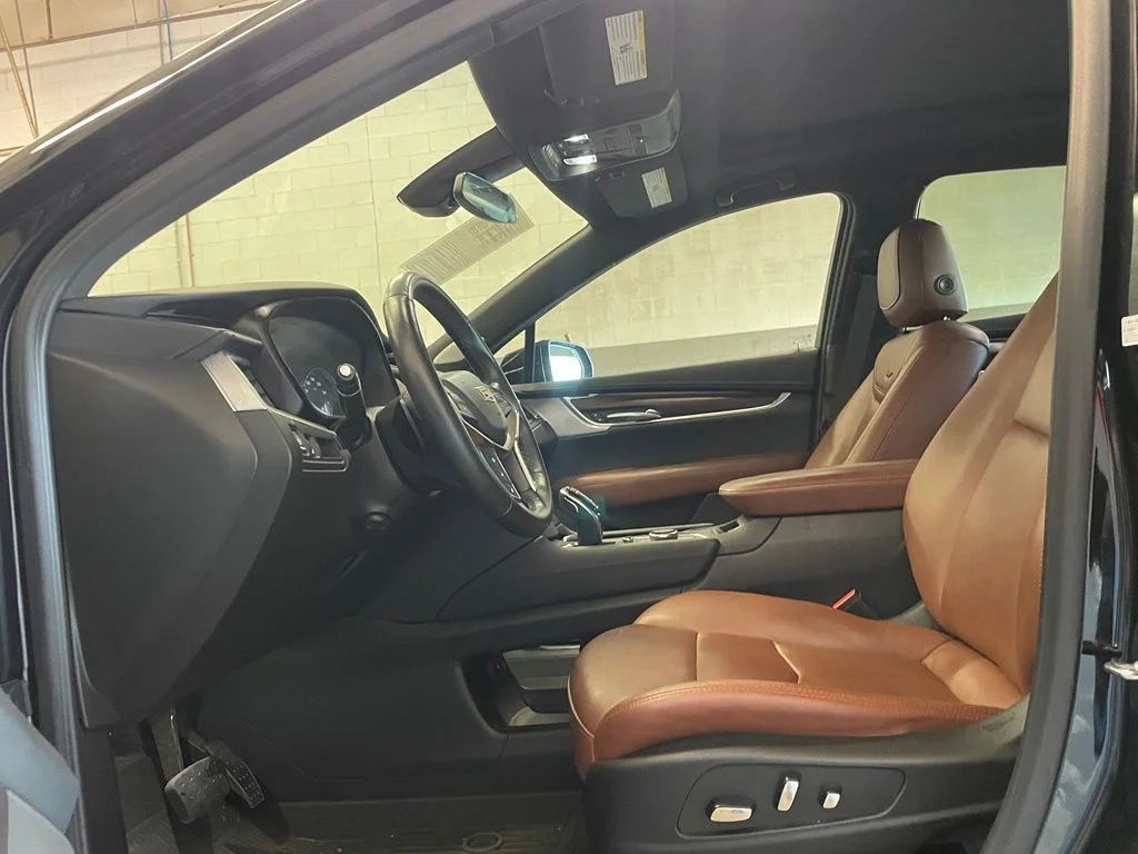 Used 2023 Black Cadillac Premium Luxury image 10