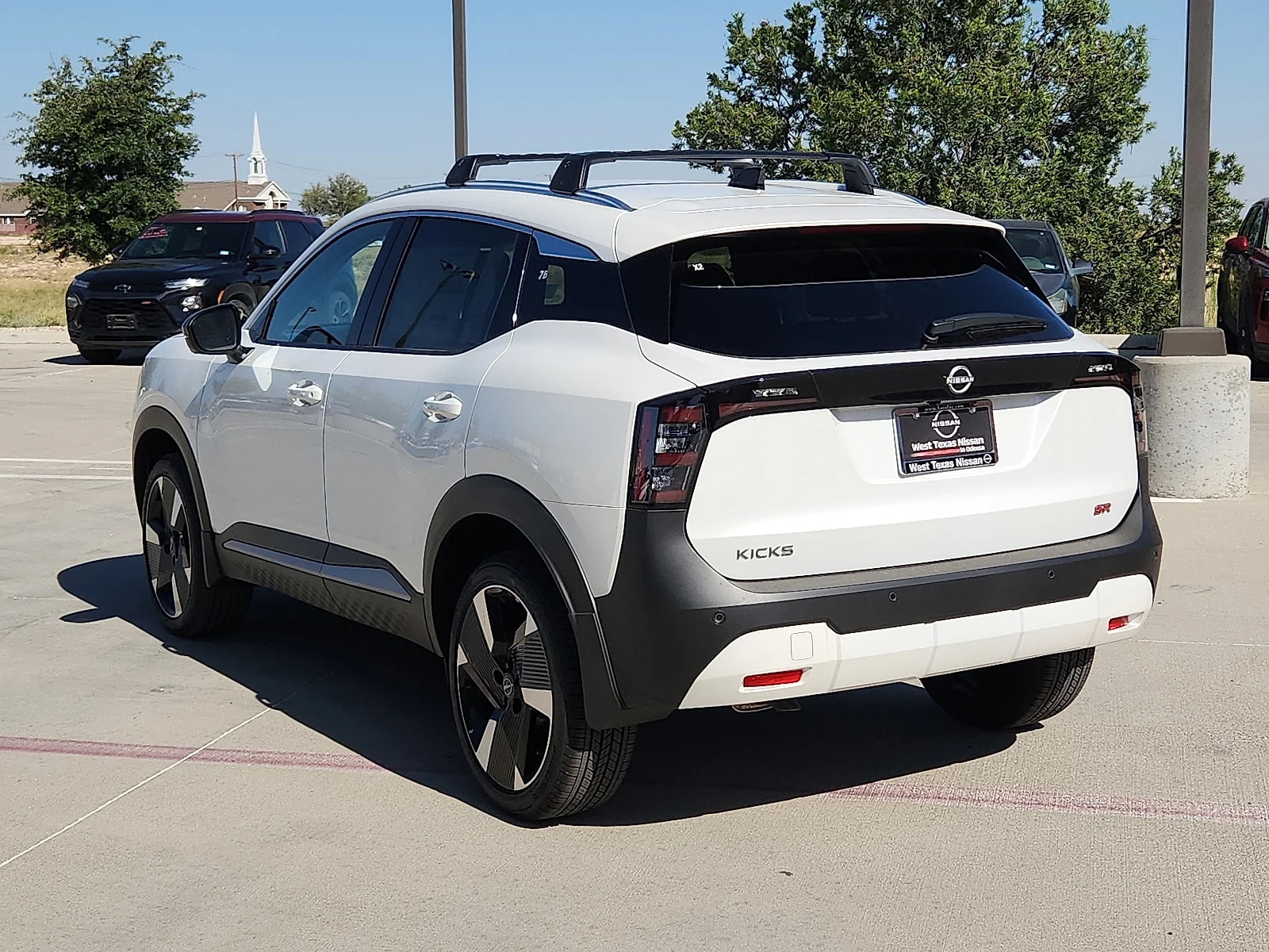 New 2026 QAC Aspen Whit Nissan SR Front-Wheel Drive image 3