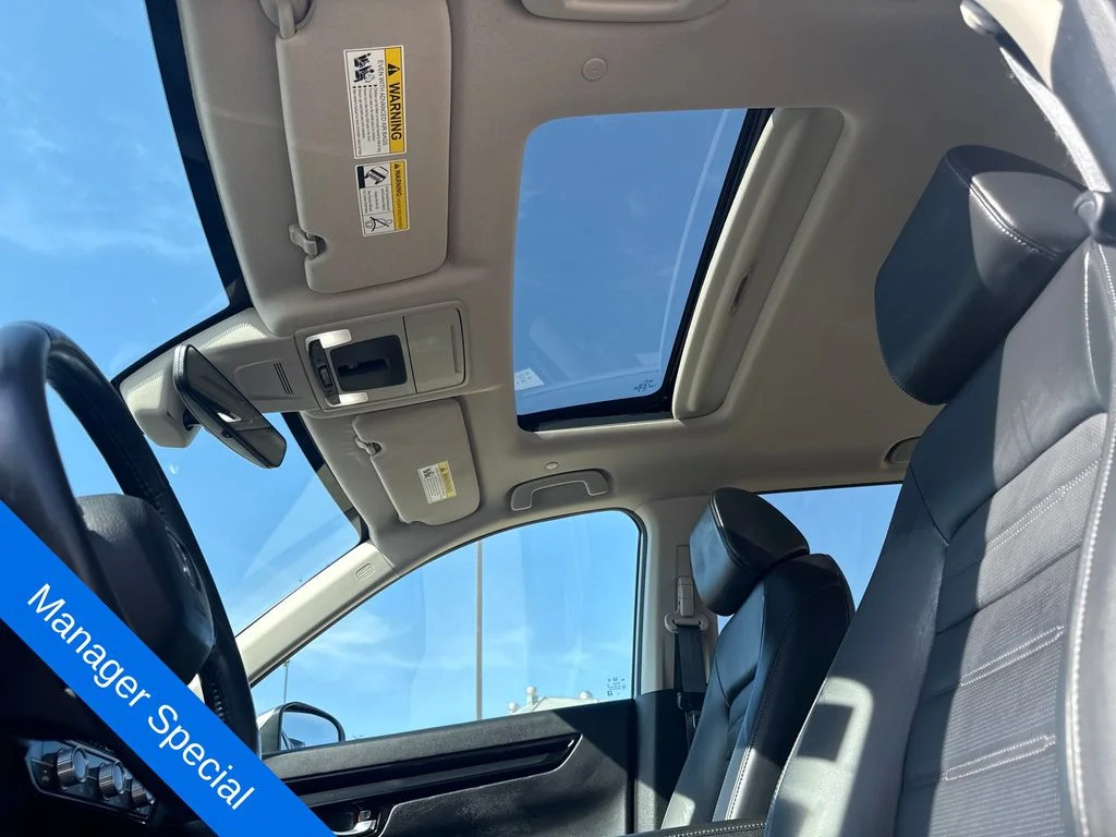 Certified Used 2023 Silver Honda EX-L image 21