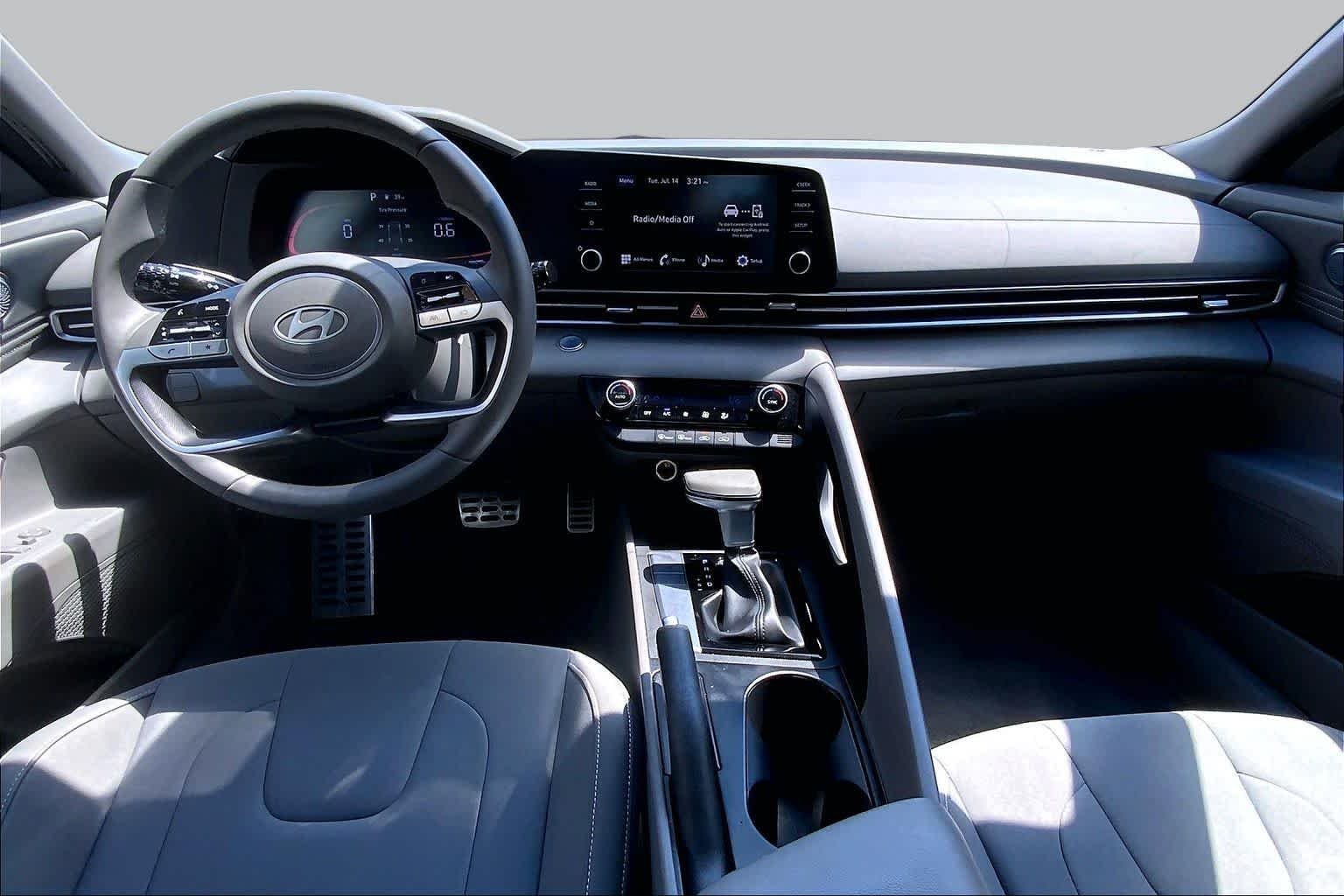 Used 2026 Intense Blue Hyundai SEL Sport image 15