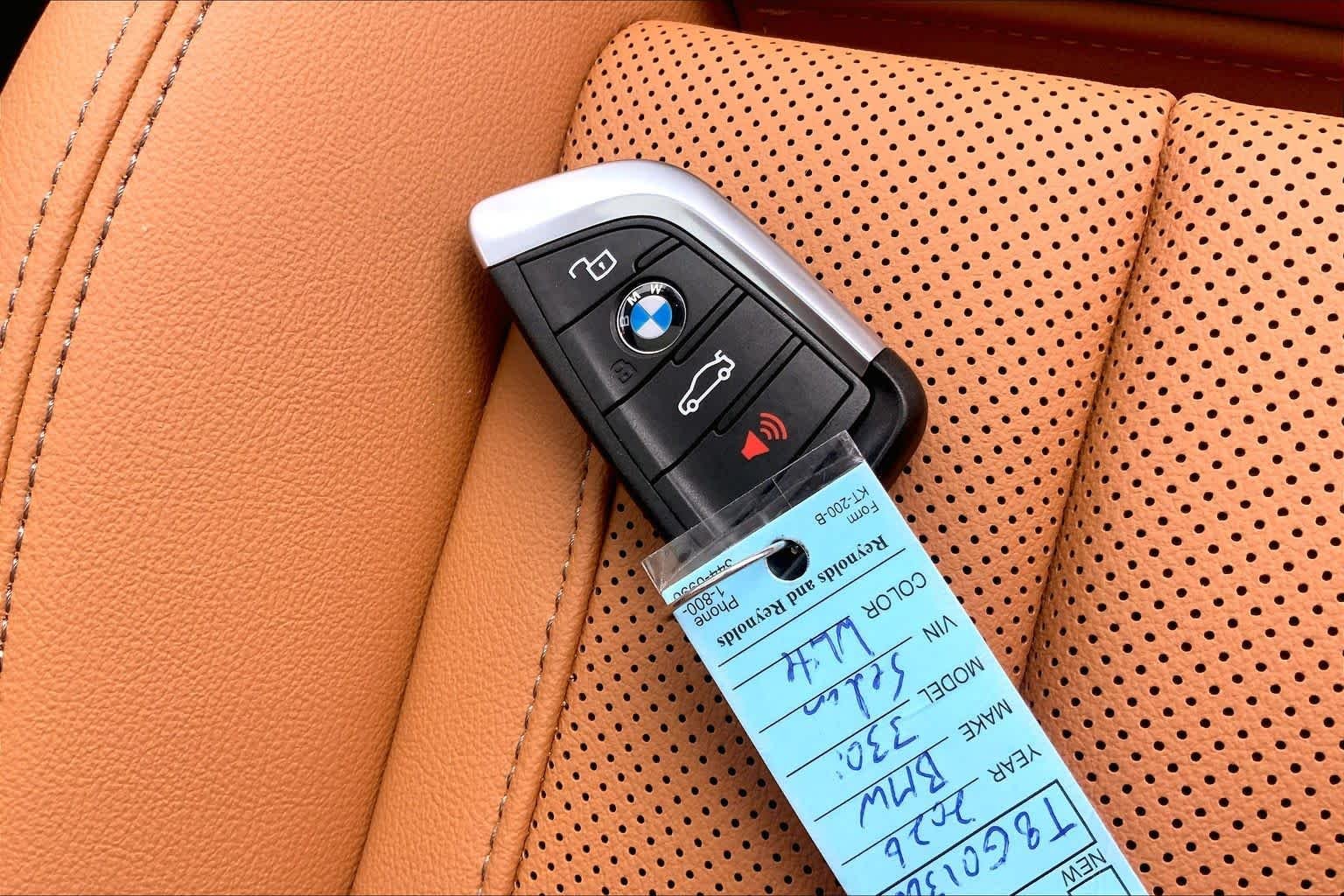 Used 2026 Mineral White Metallic BMW 330i NA image 14