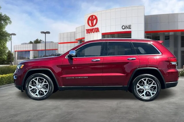 Used 2020 Red Jeep Limited image 8