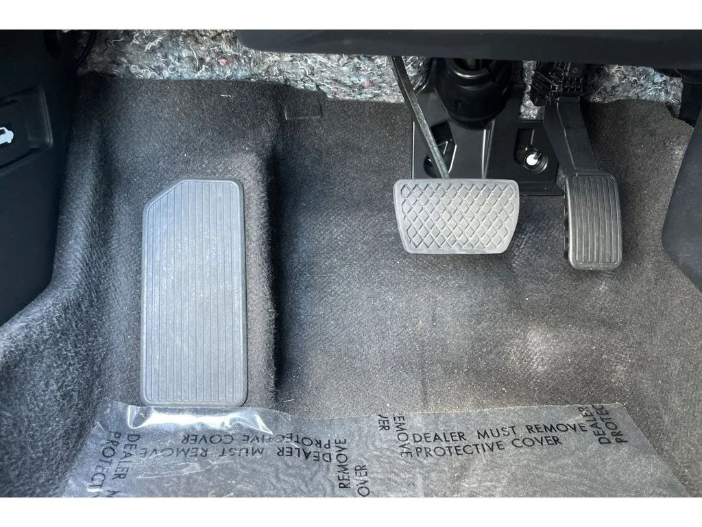 Used 2024 Meteorite Gray Metallic Honda LX image 36