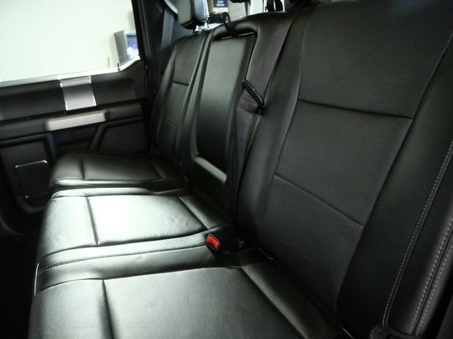 Used 2015  Ford Lariat image 16