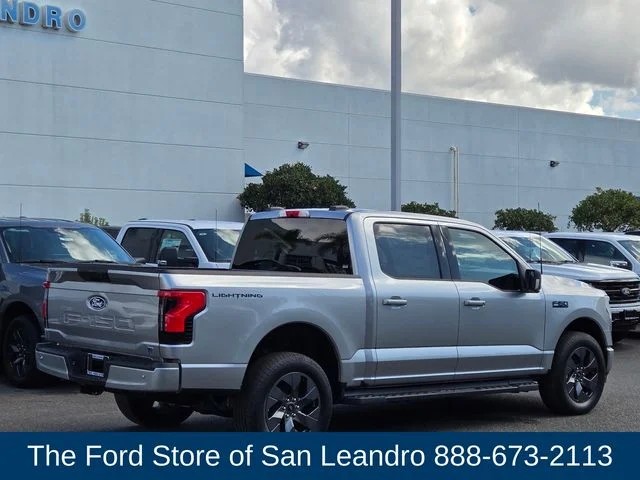 2025 Ford F-150 Lightning Flash - Photo 7