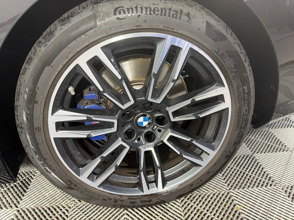 Certified Used 2024 Dark Graphite Metallic BMW 540i xDrive image 9