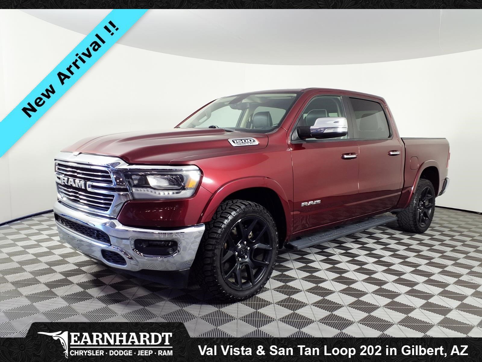 2020 RAM 1500 Laramie 4x4 Crew Cab 5'7's photo
